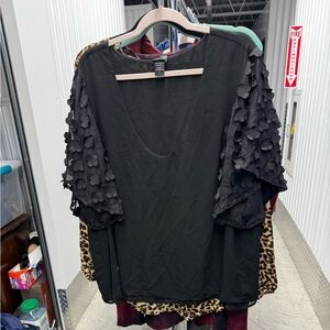 Torrid | Chiffon Top with Floral Embellished Sleeved in Black | size 3